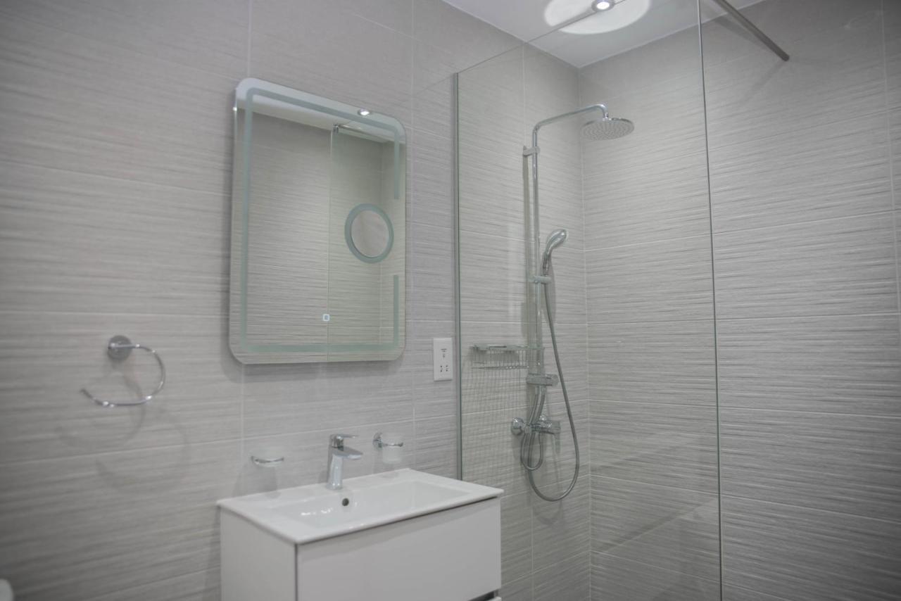One Bedroom Apartment In Paphos In Good Location エクステリア 写真